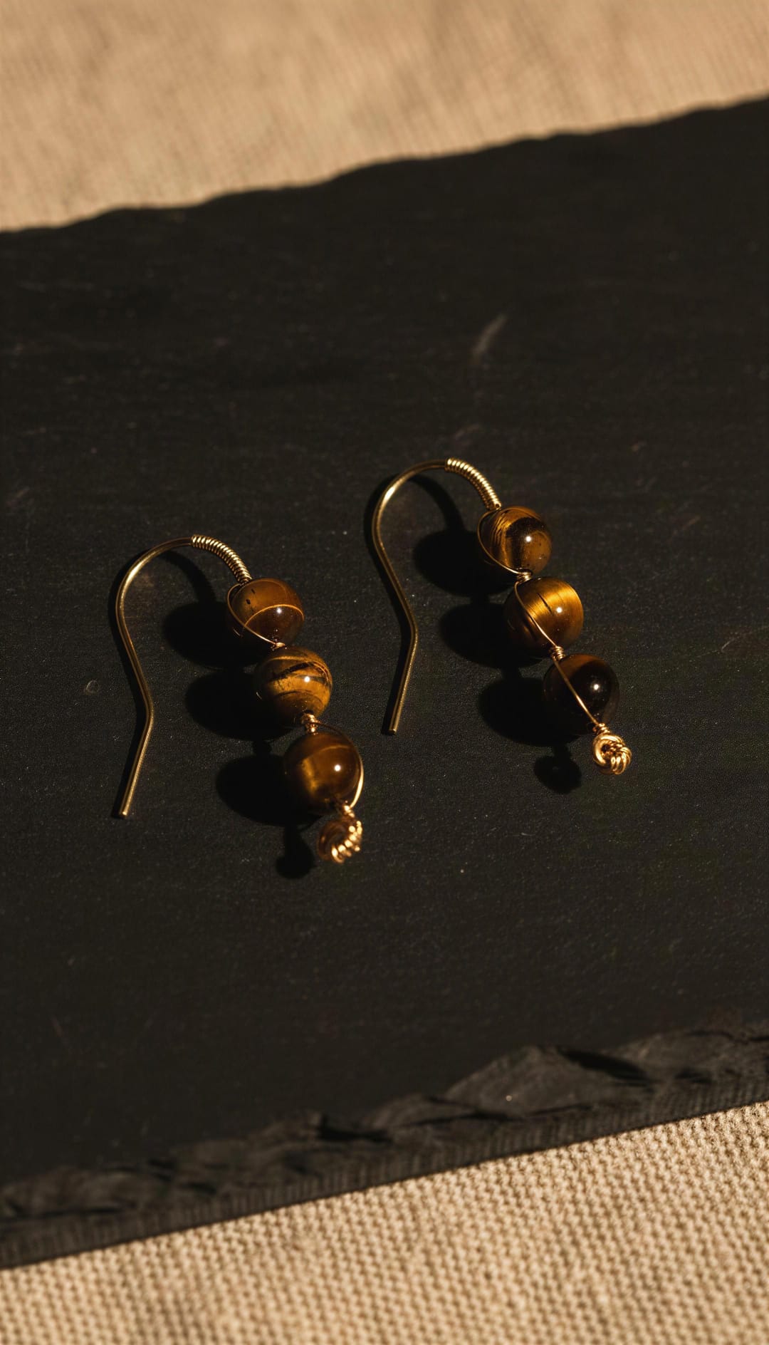 Pendientes largos 3 ojos tigre