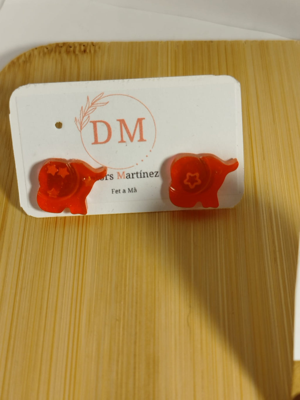 Pendientes pequeños resina con formas varias